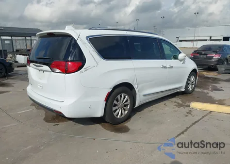 2019 Chrysler Pacifica Touring L from USA, damaged, VIN 2C4RC1BG6KR593077